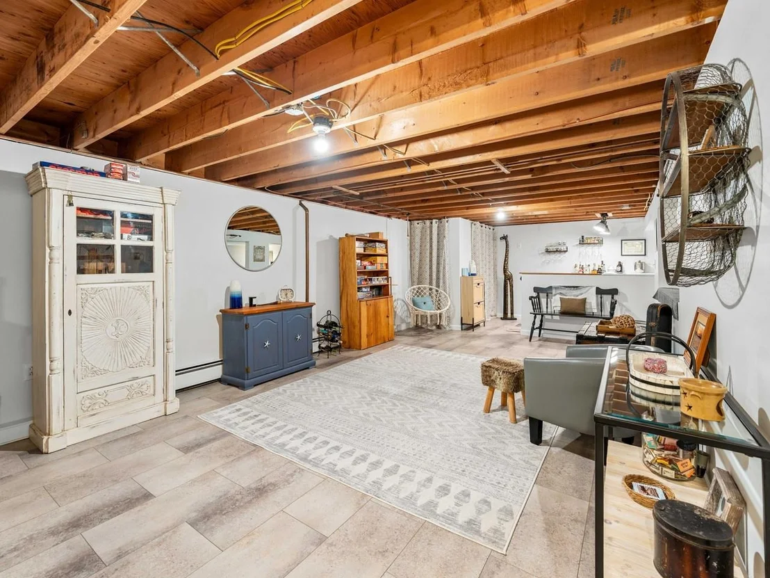 Photo of 5 Spruce