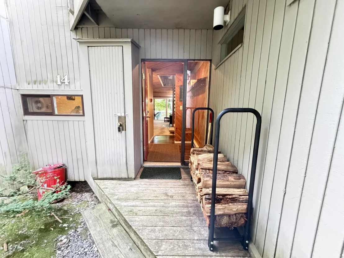 Photo of Unit 14 at 72 Trailside