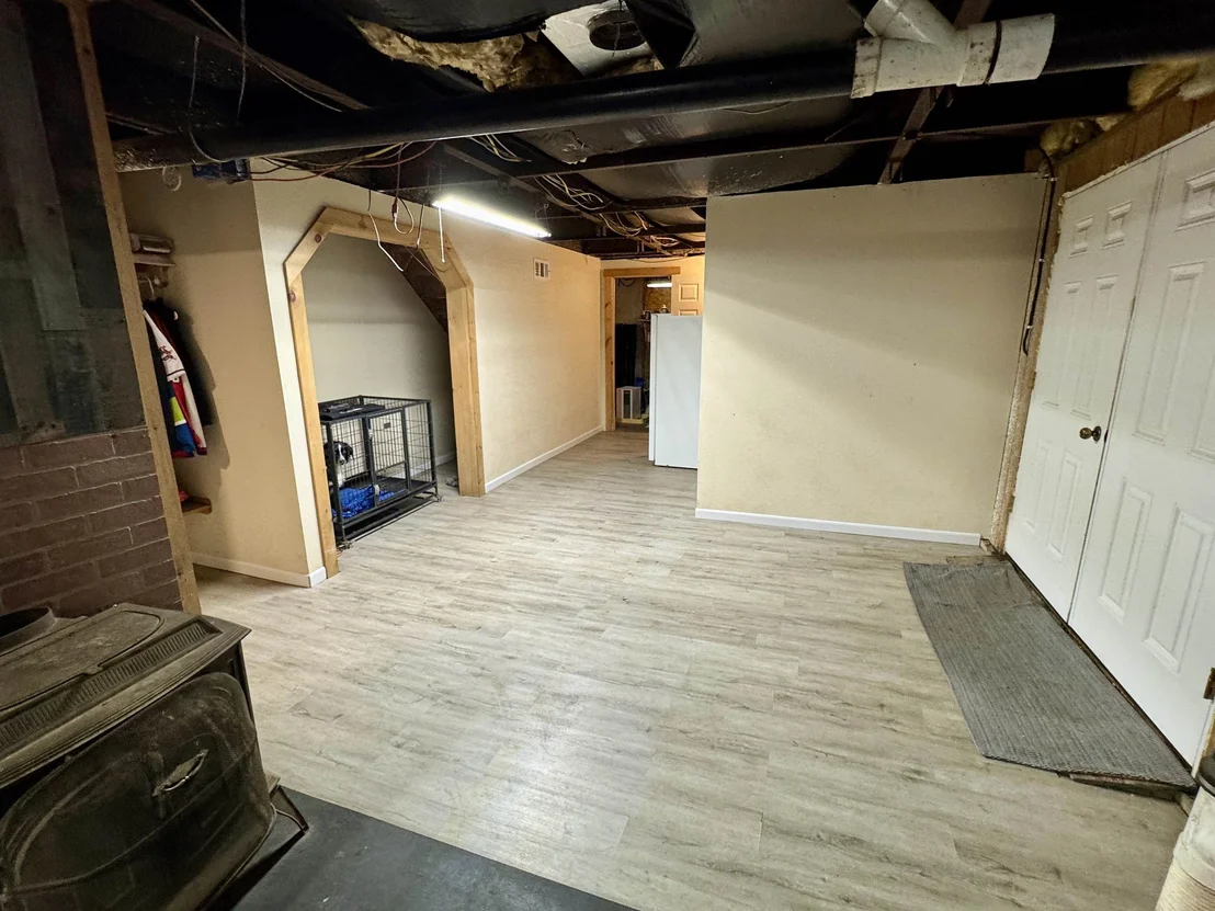 Photo of 2276 Gore
