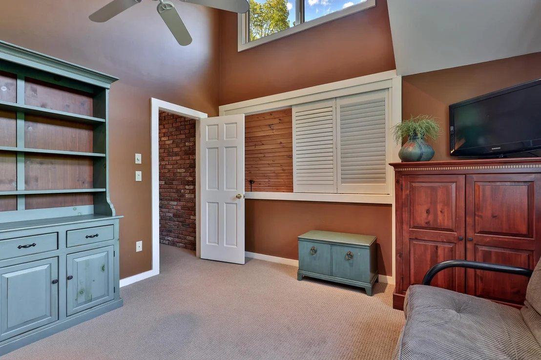 Photo of 31 Plumley