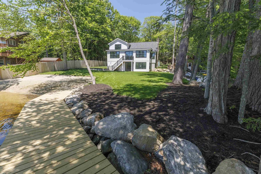 Photo of 39 Lakeview