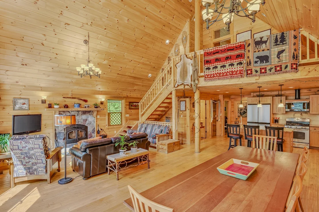 Photo of 1560 Cherry Valley