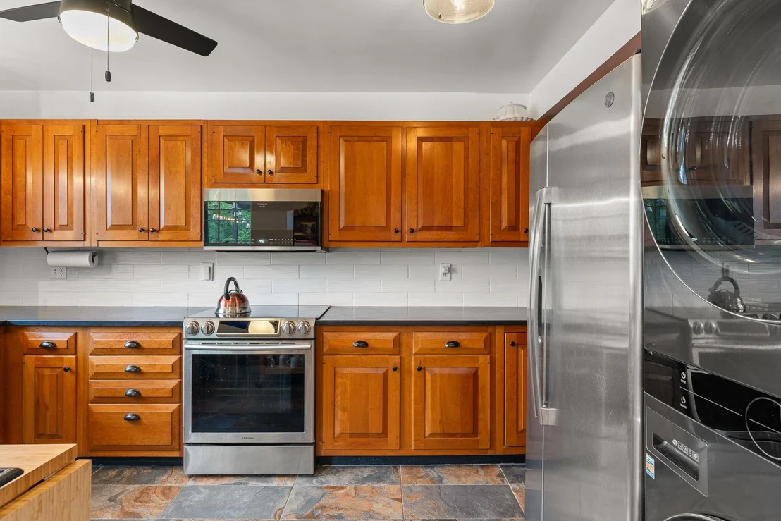 Photo of 515 Shattuck Hill