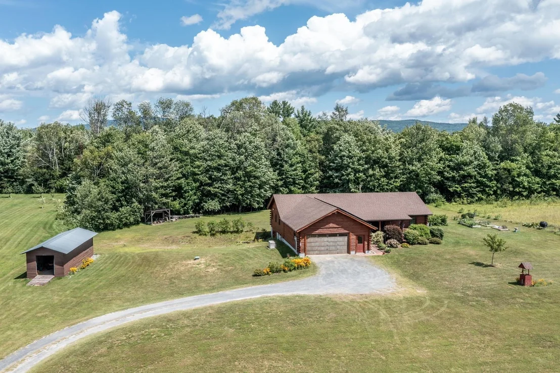 Photo of 611 Whitcomb Island