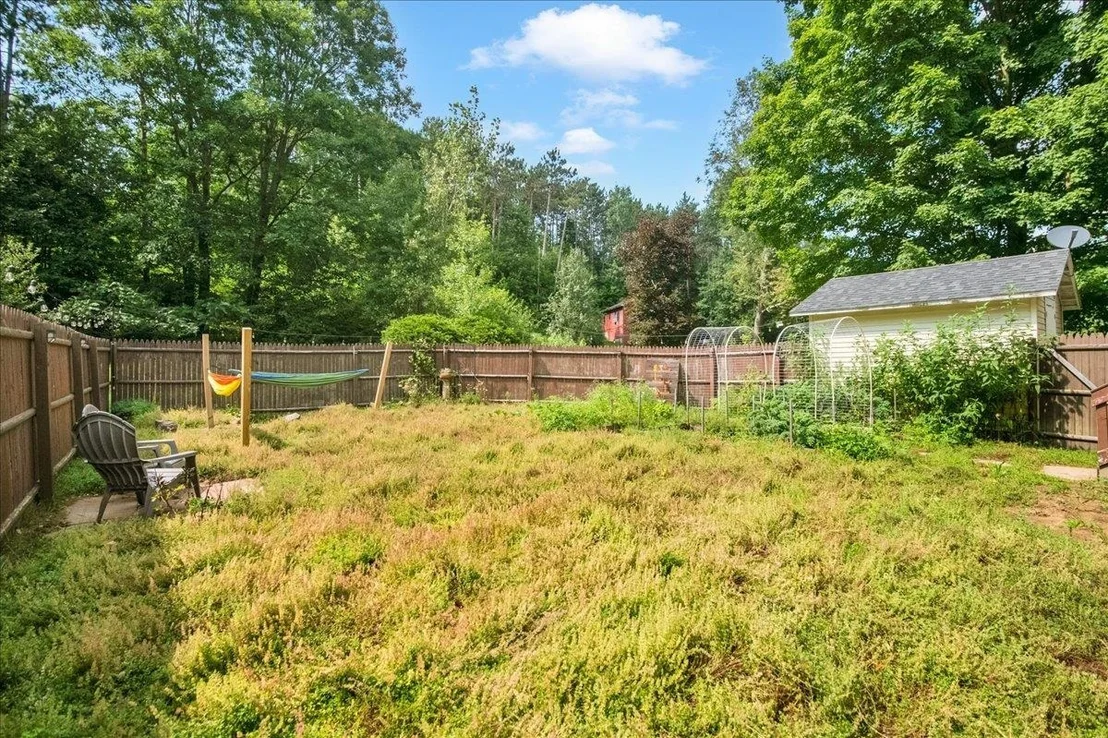 Photo of 63 Pine Hill