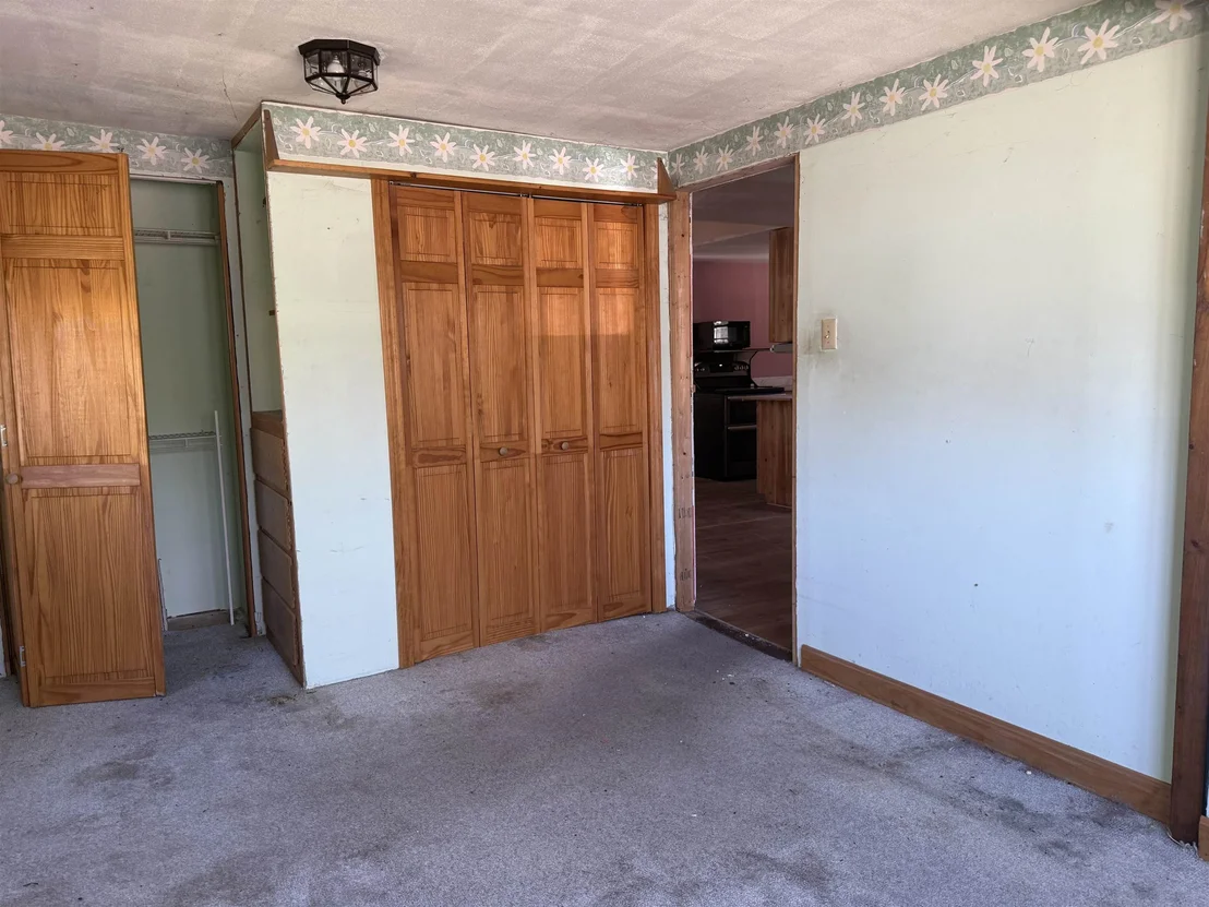 Photo of 40 Riverside