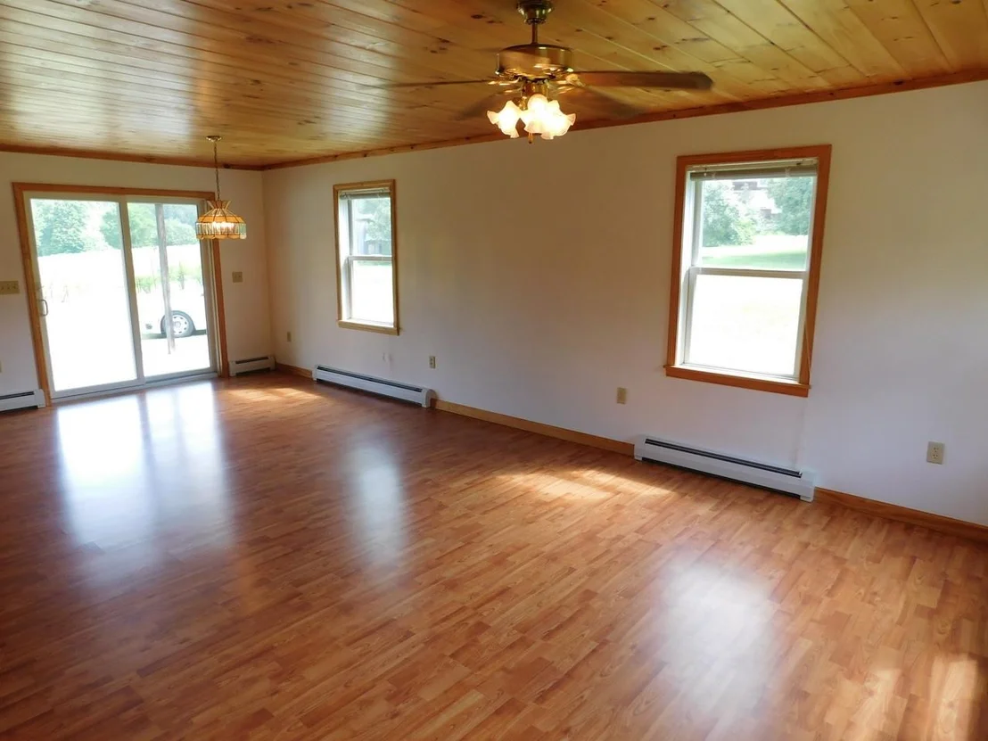 Photo of 150 Piney Woods