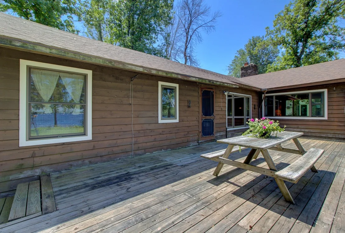 Photo of 135 Savage Point North