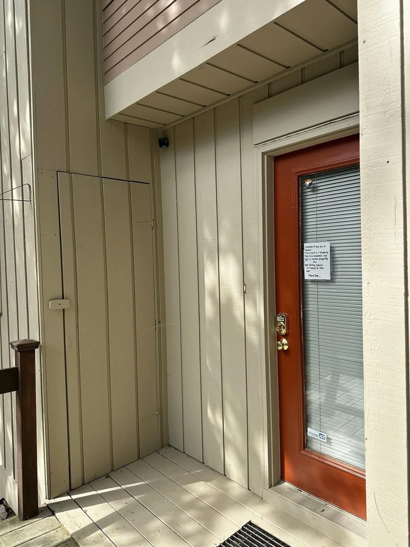 Photo of Unit 1 at 6 Easterly
