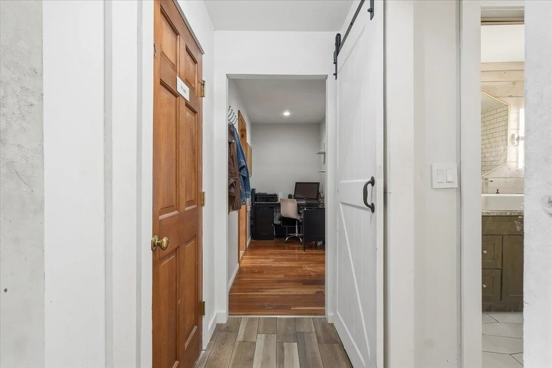 Photo of 33 Valley View