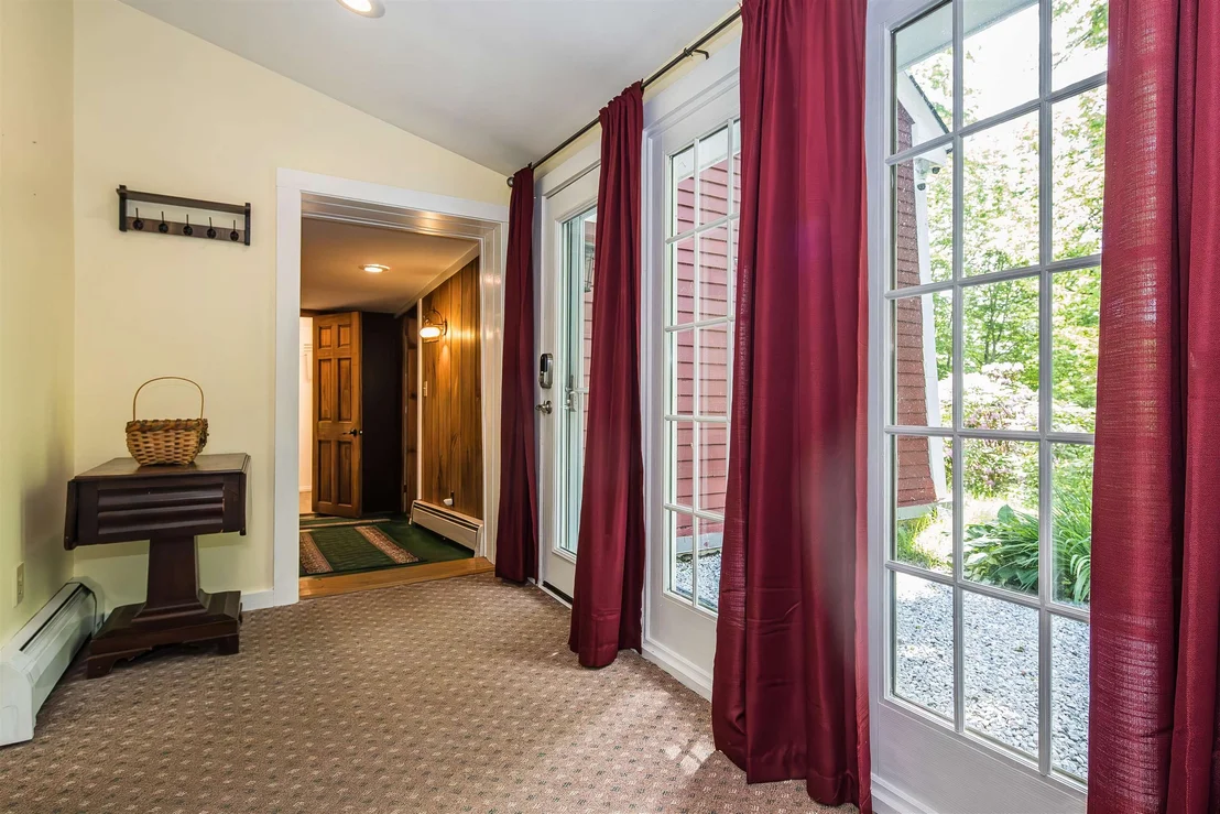 Photo of 2238 Upper Michigan