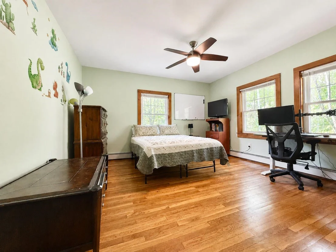 Photo of 244 Walpole Valley