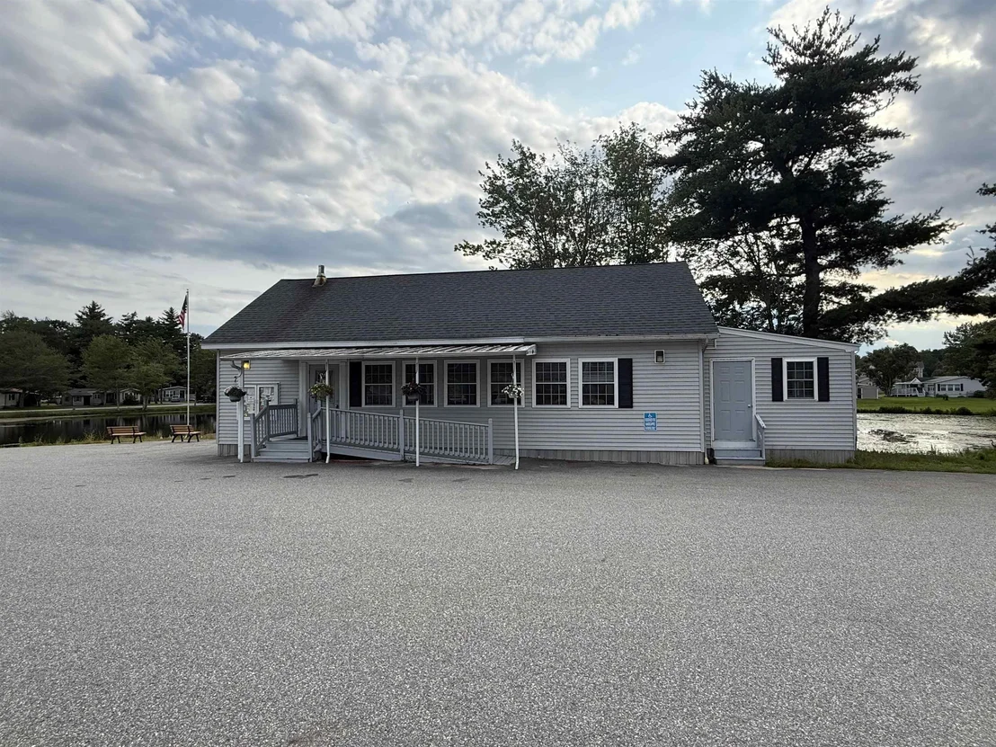 Photo of Unit C7 at 290 Calef