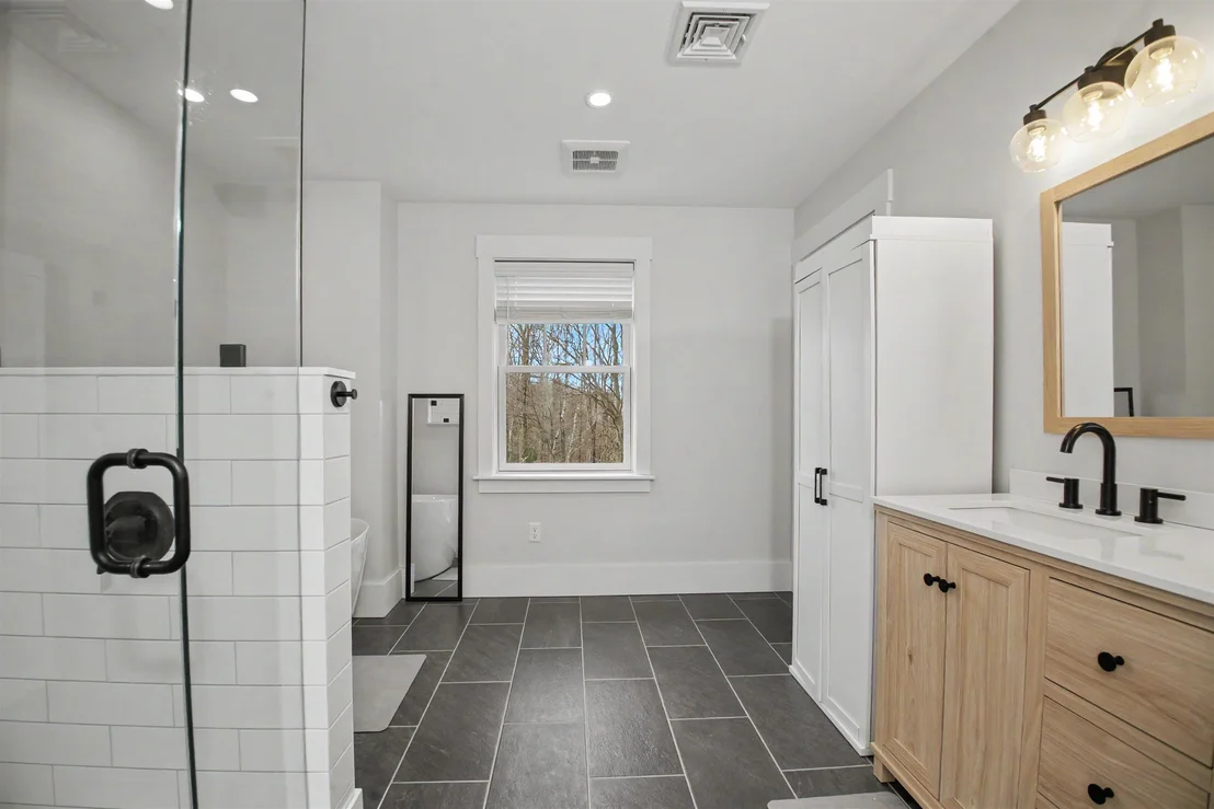 Photo of 241 Maple Basin