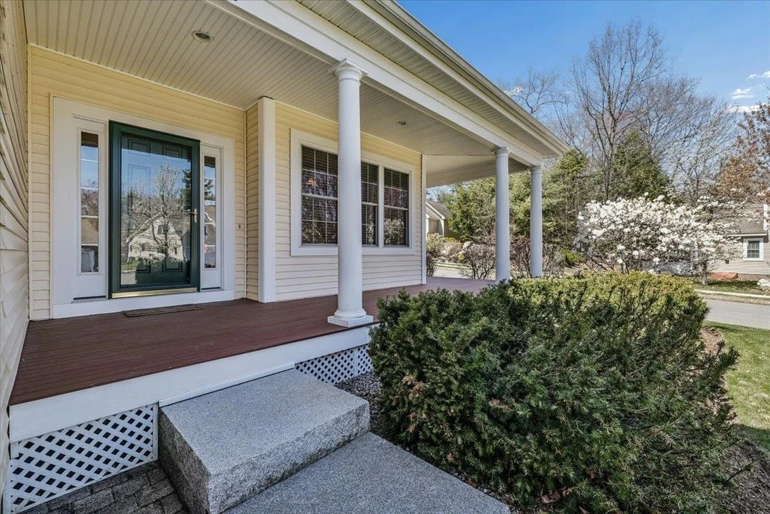 Photo of 32 White Pine