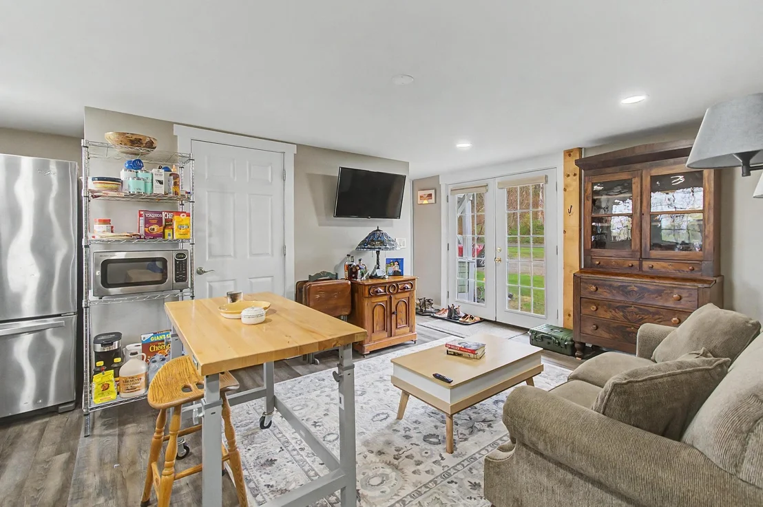 Photo of 4282 Randolph