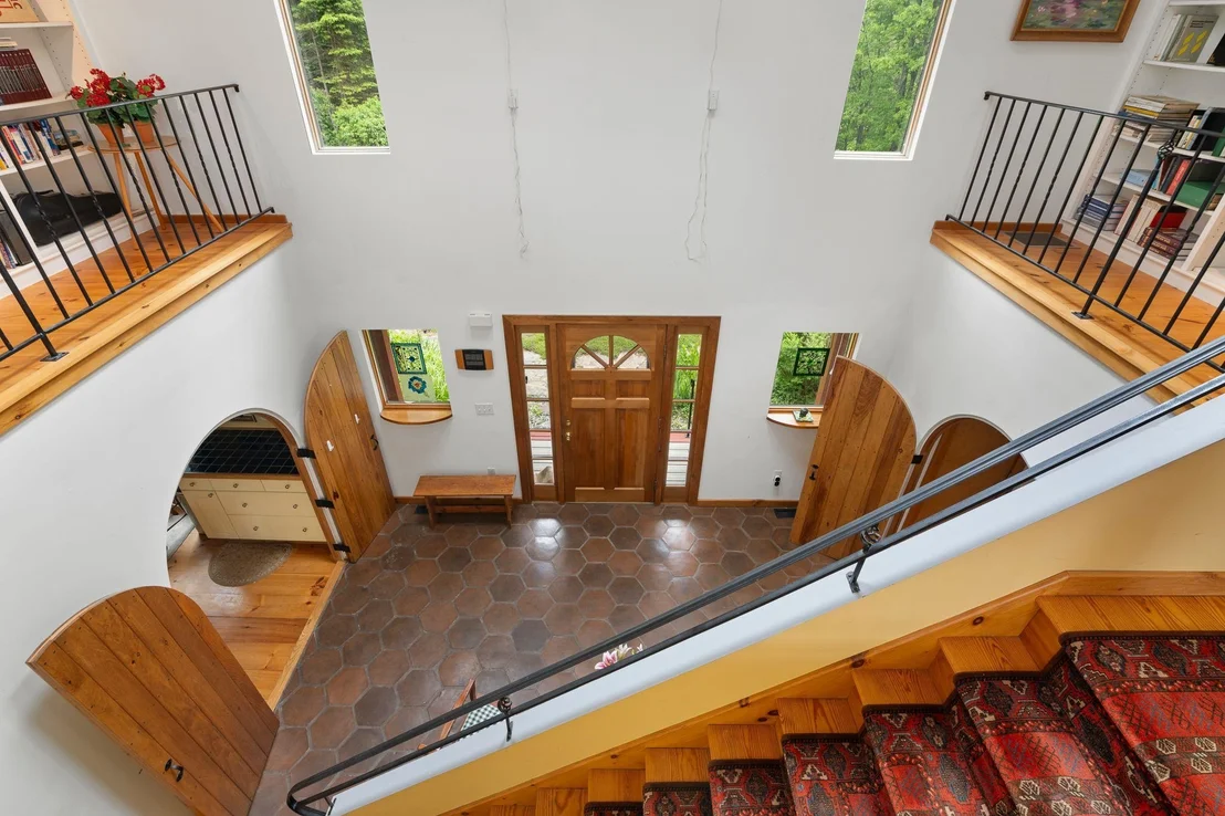 Photo of 104 Juniper Ridge