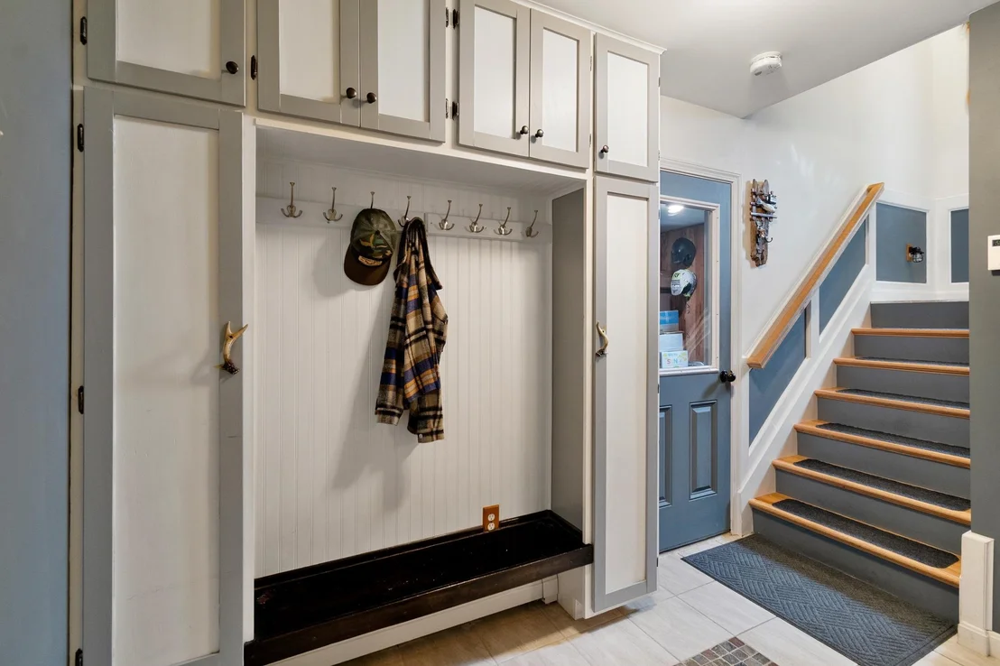 Photo of 387 St. Albans