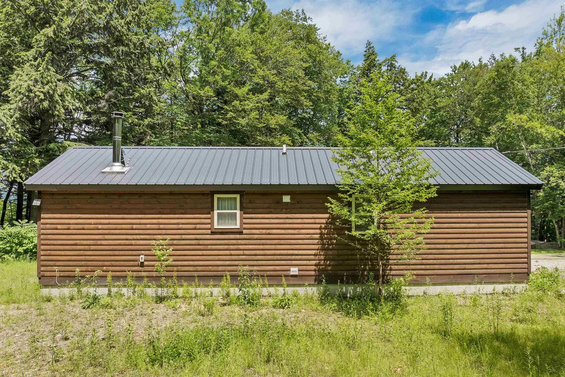 Photo of 30 Knox Mountain