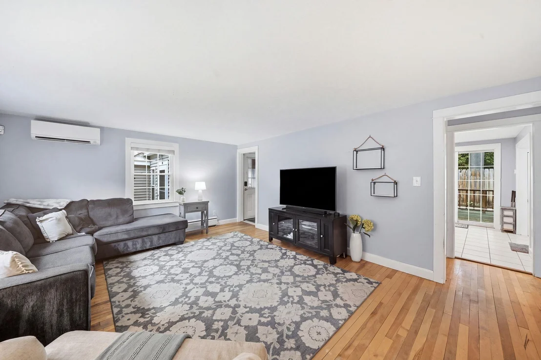 Photo of 18 Maple
