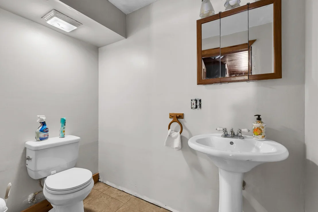 Photo of 1104 Main