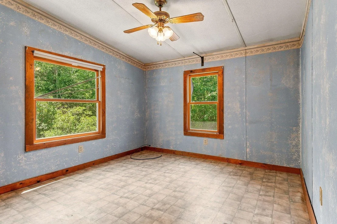 Photo of 99 Pine Ridge