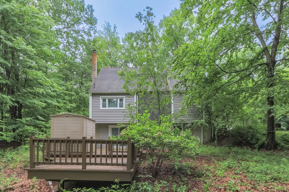 Photo of 20 Redfield