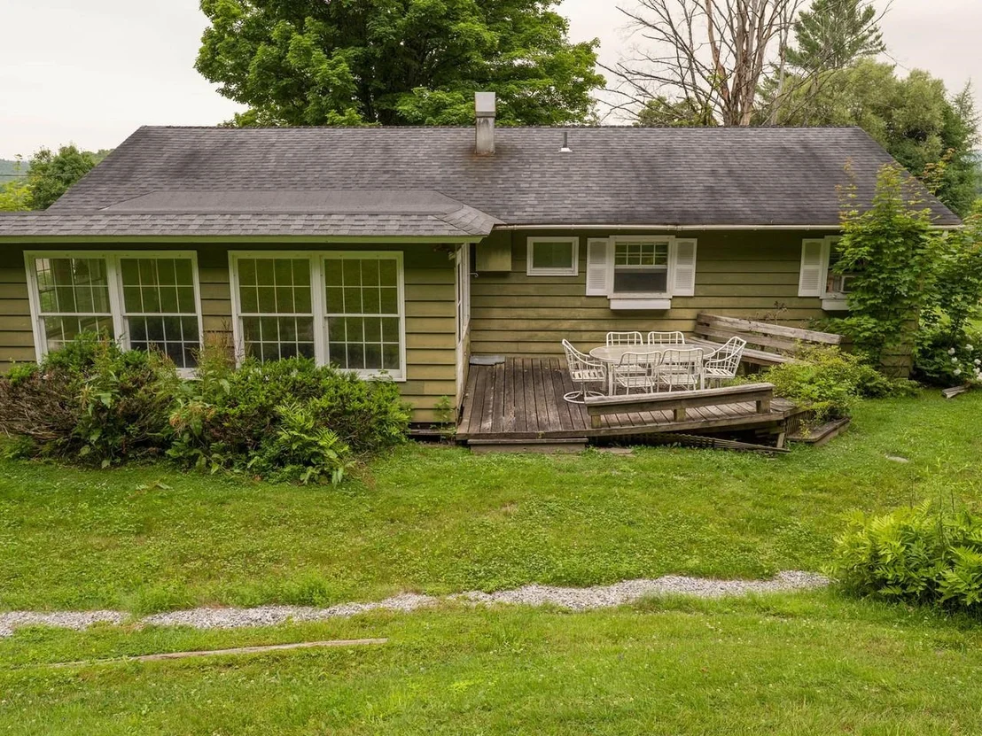 Photo of 5 Longmeadow