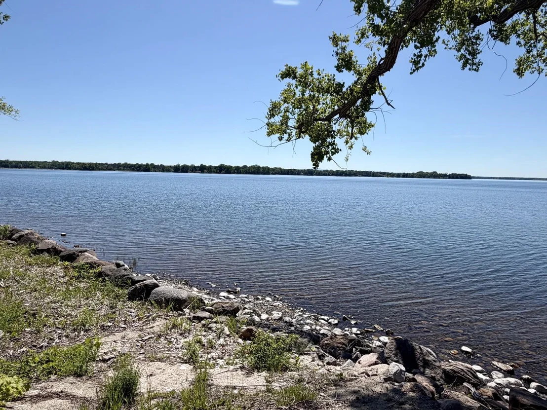 Photo of 3953 West Shore