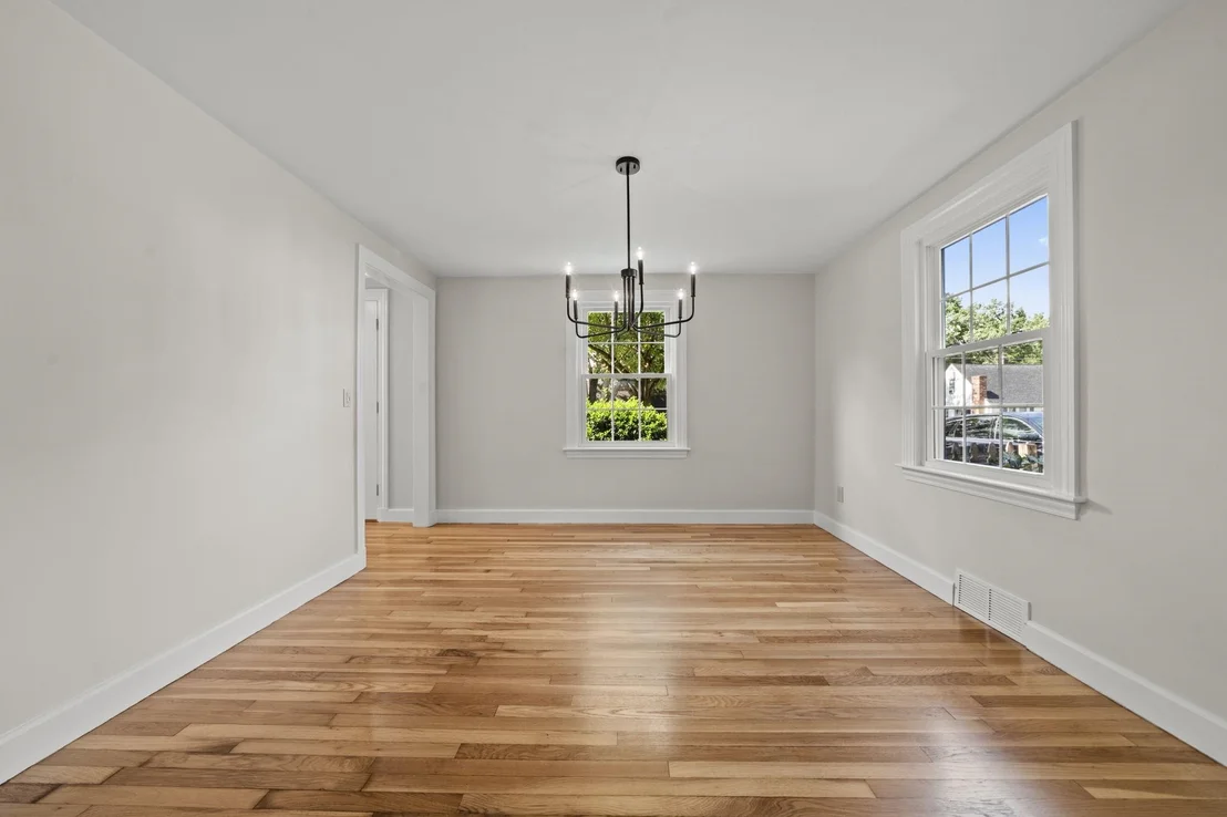 Photo of 9 Hillside