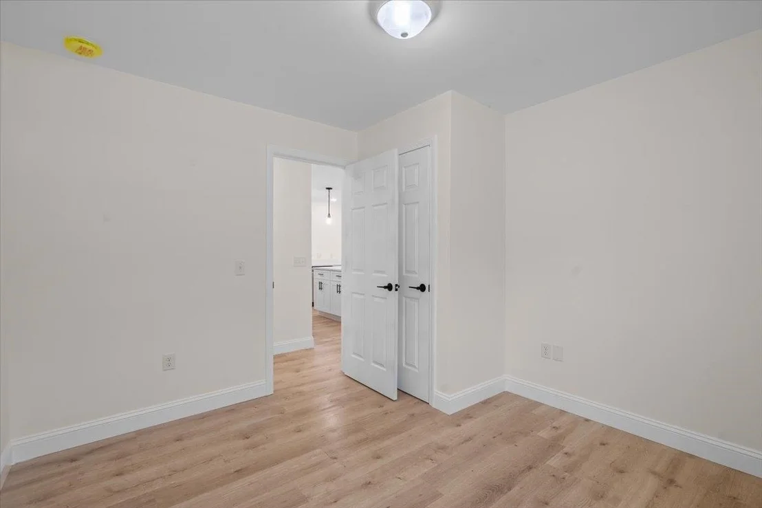 Photo of 114 Cobble Hill
