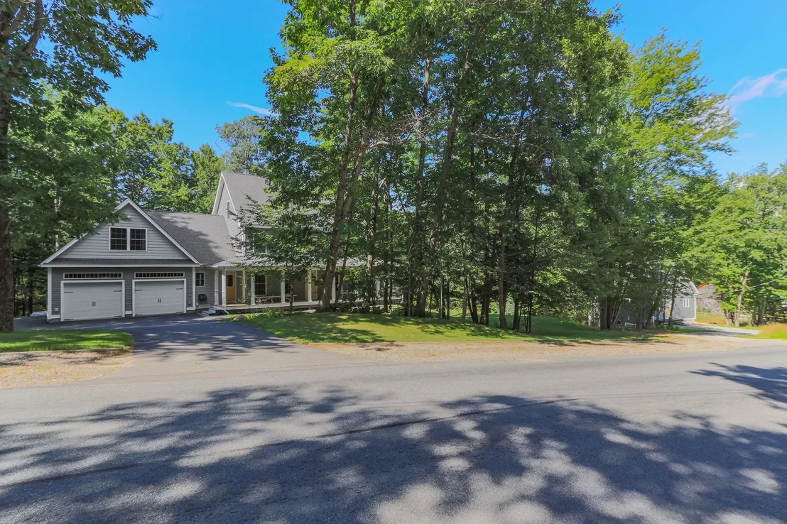 Photo of 325 Mccurdy