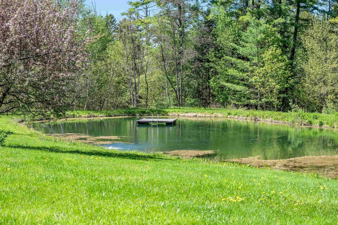 Photo of 87 Bailey Pond