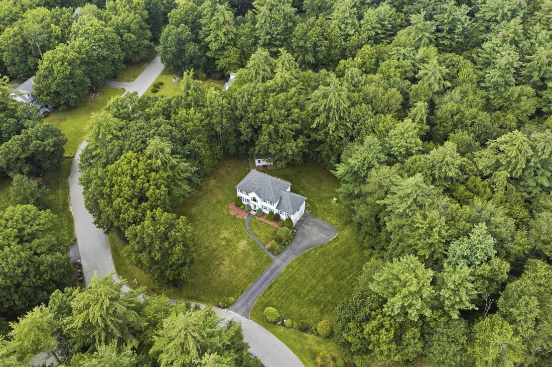 Photo of 9 Alexandra