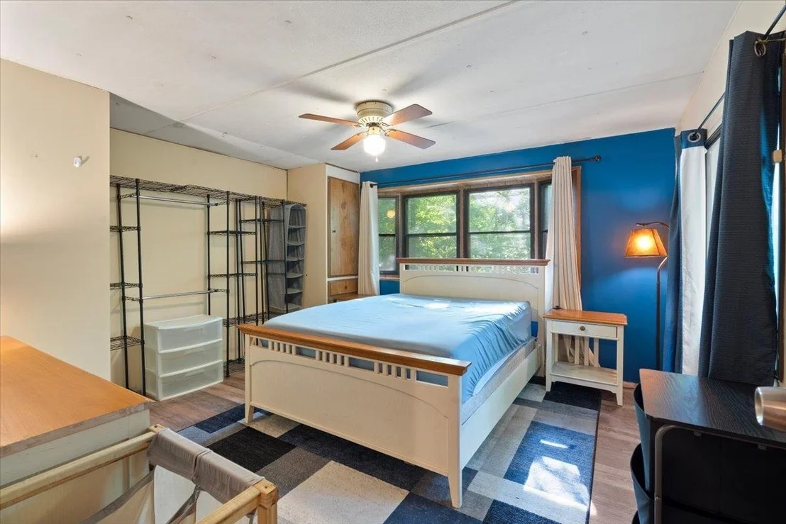 Photo of 95 Walden
