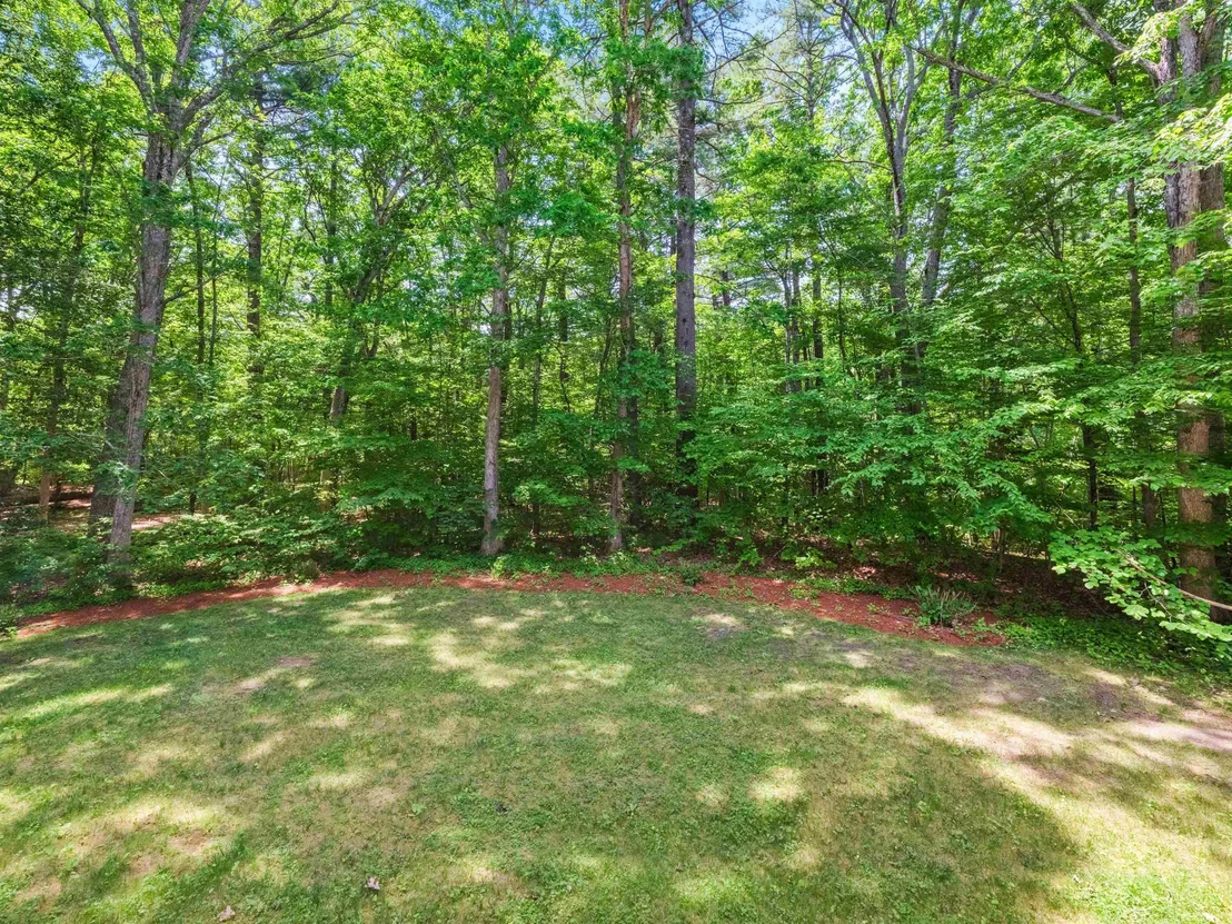 Photo of 35 Sawyer