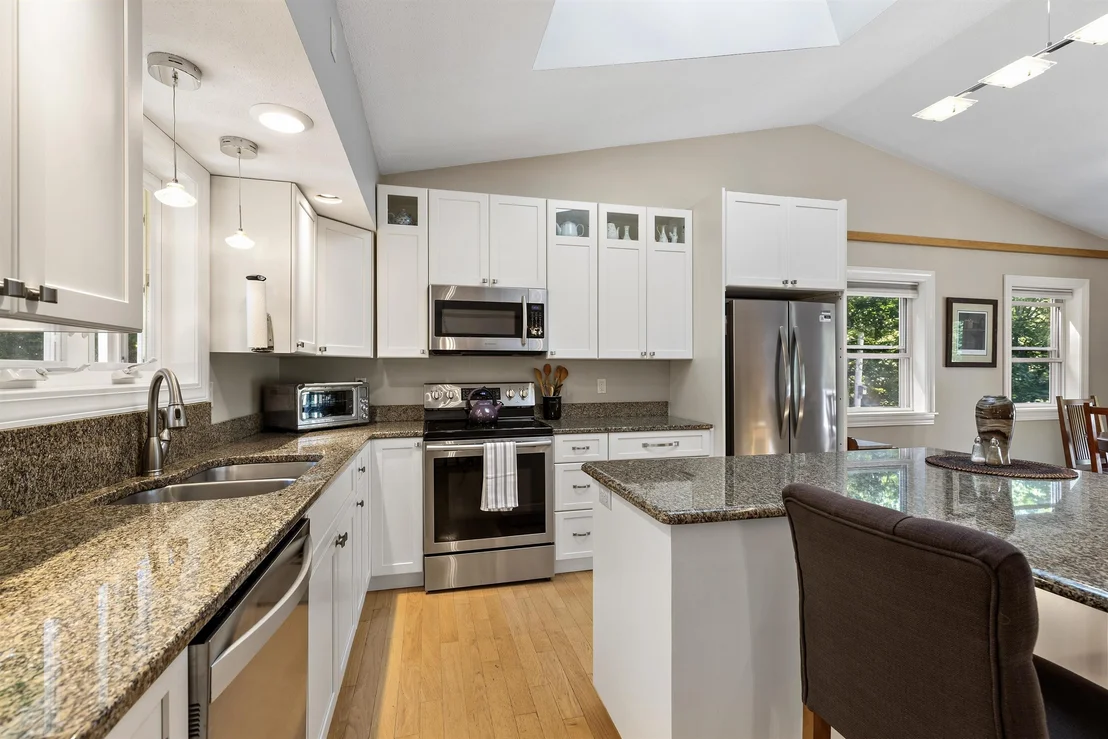 Photo of 417 Shaker