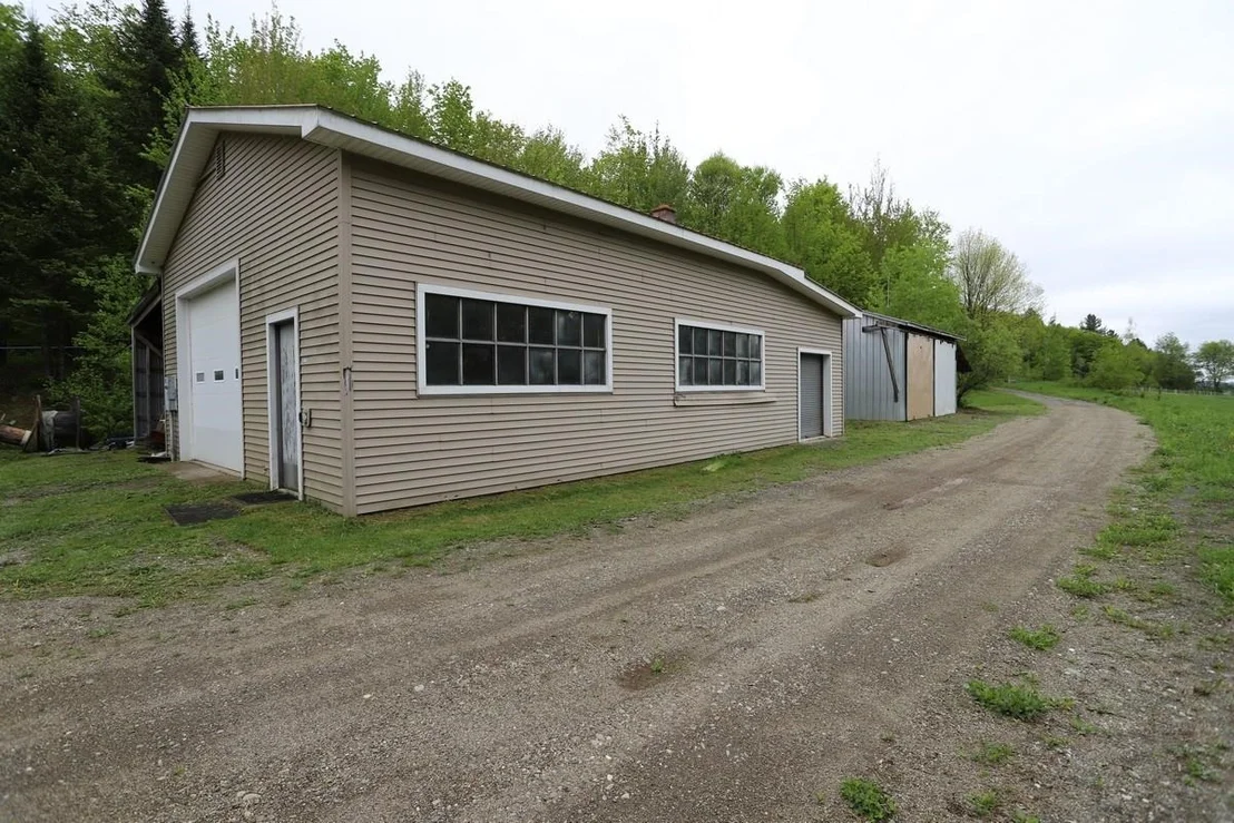 Photo of 760 Spencer Hill