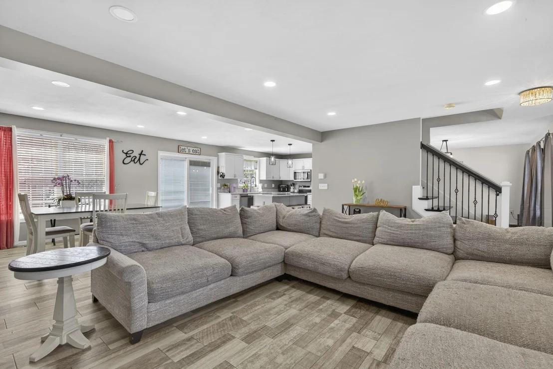 Photo of 54 Pine Hill