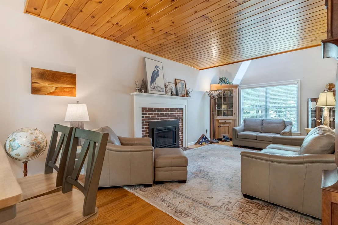 Photo of 59 Stratham Green