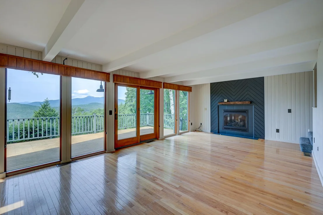 Photo of 36 Oak Ridge