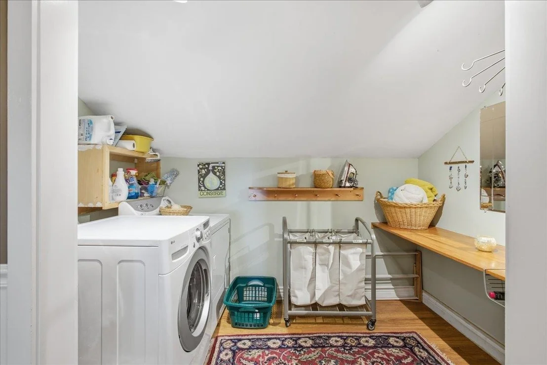 Photo of 243 Biscayne