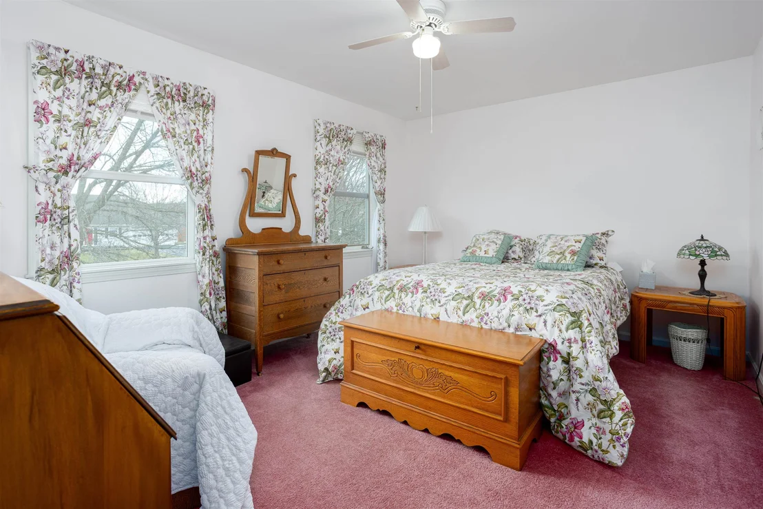 Photo of 266 Isham