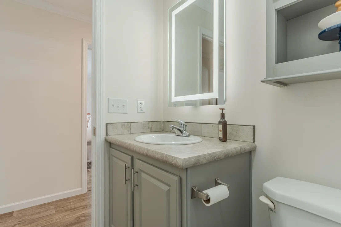 Photo of 104 Robin Hood