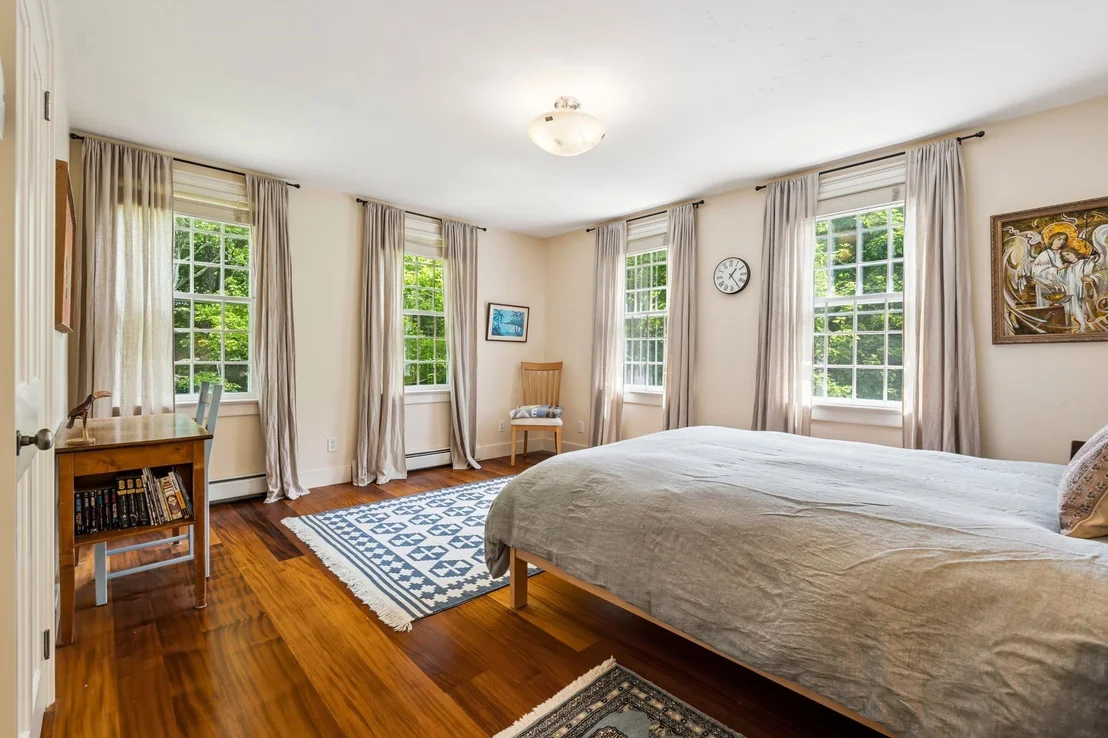 Photo of 16 Olcott