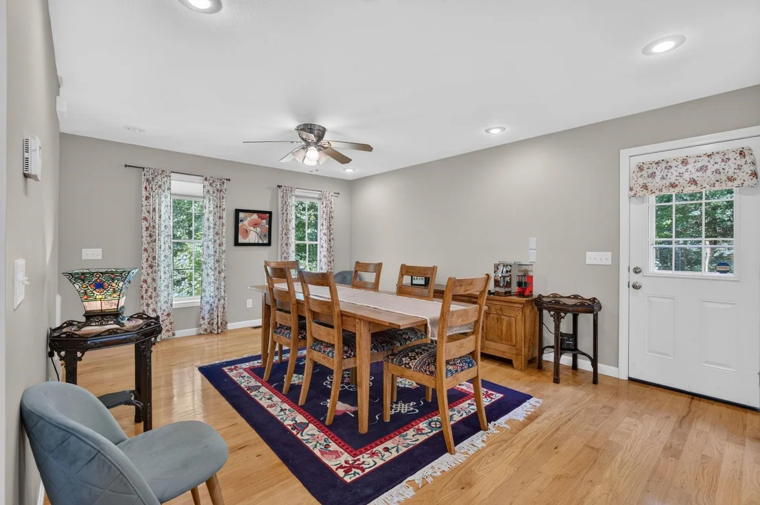 Photo of 14 Holton