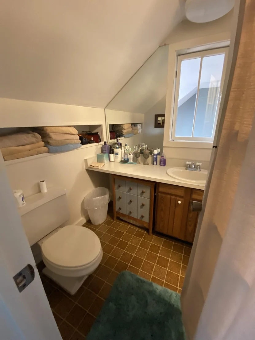 Photo of Unit A at 25 Upper Handle