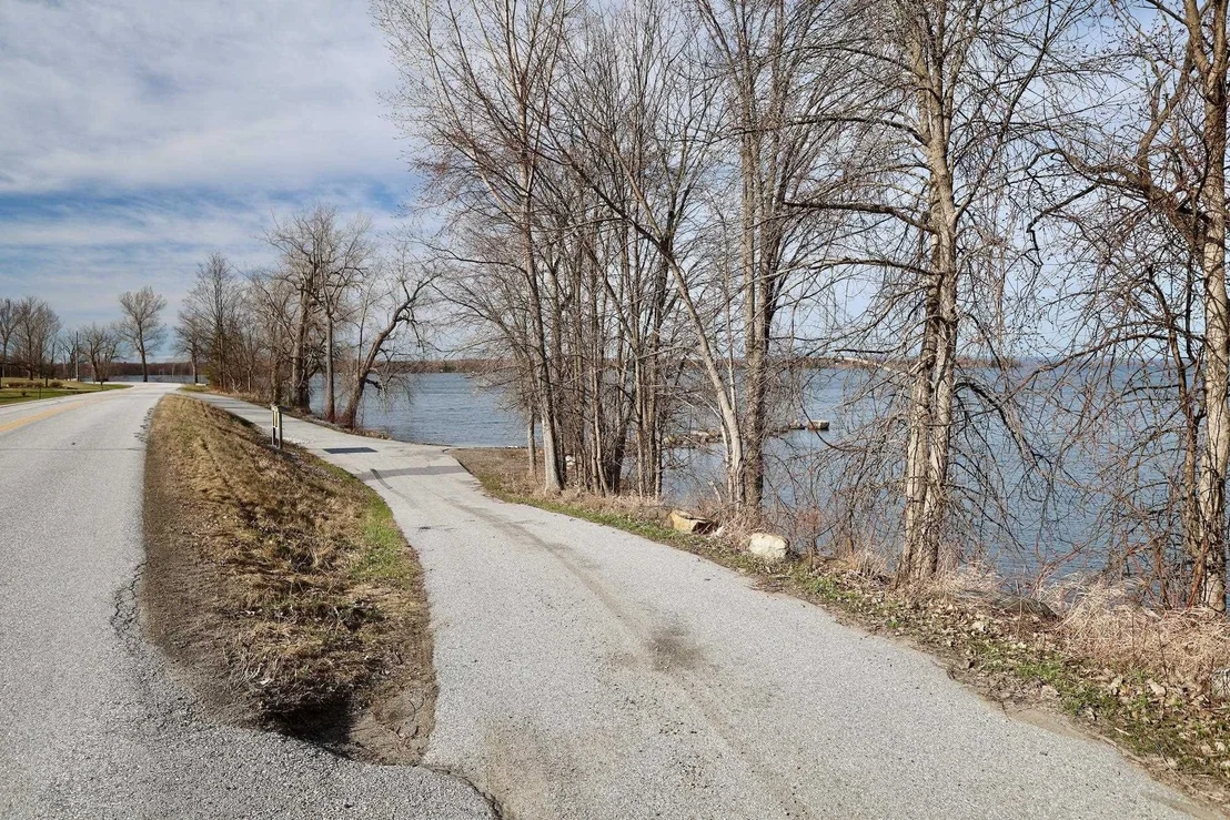Photo of 39 West Shore