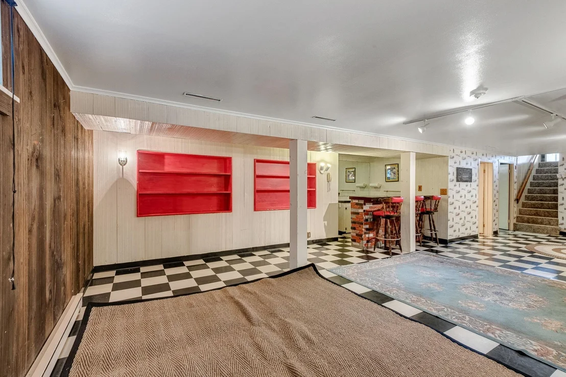 Photo of 12 Grandview