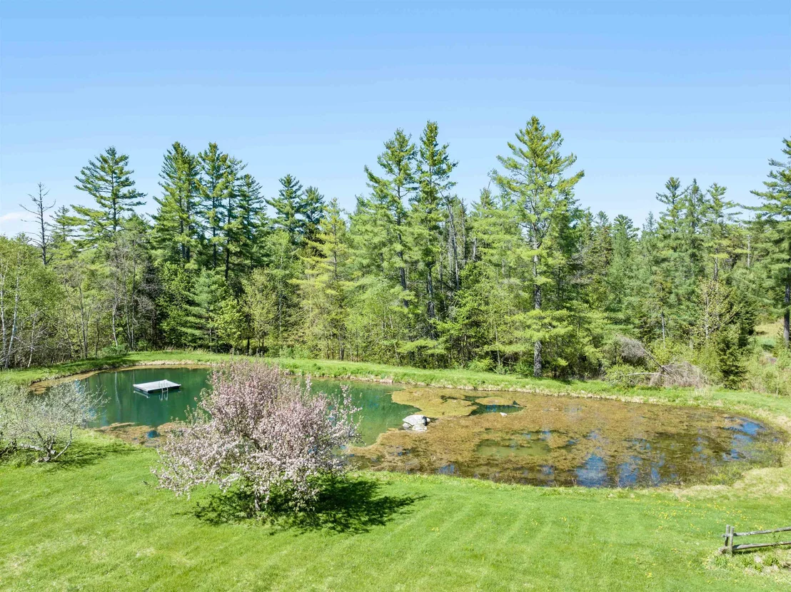 Photo of 87 Bailey Pond